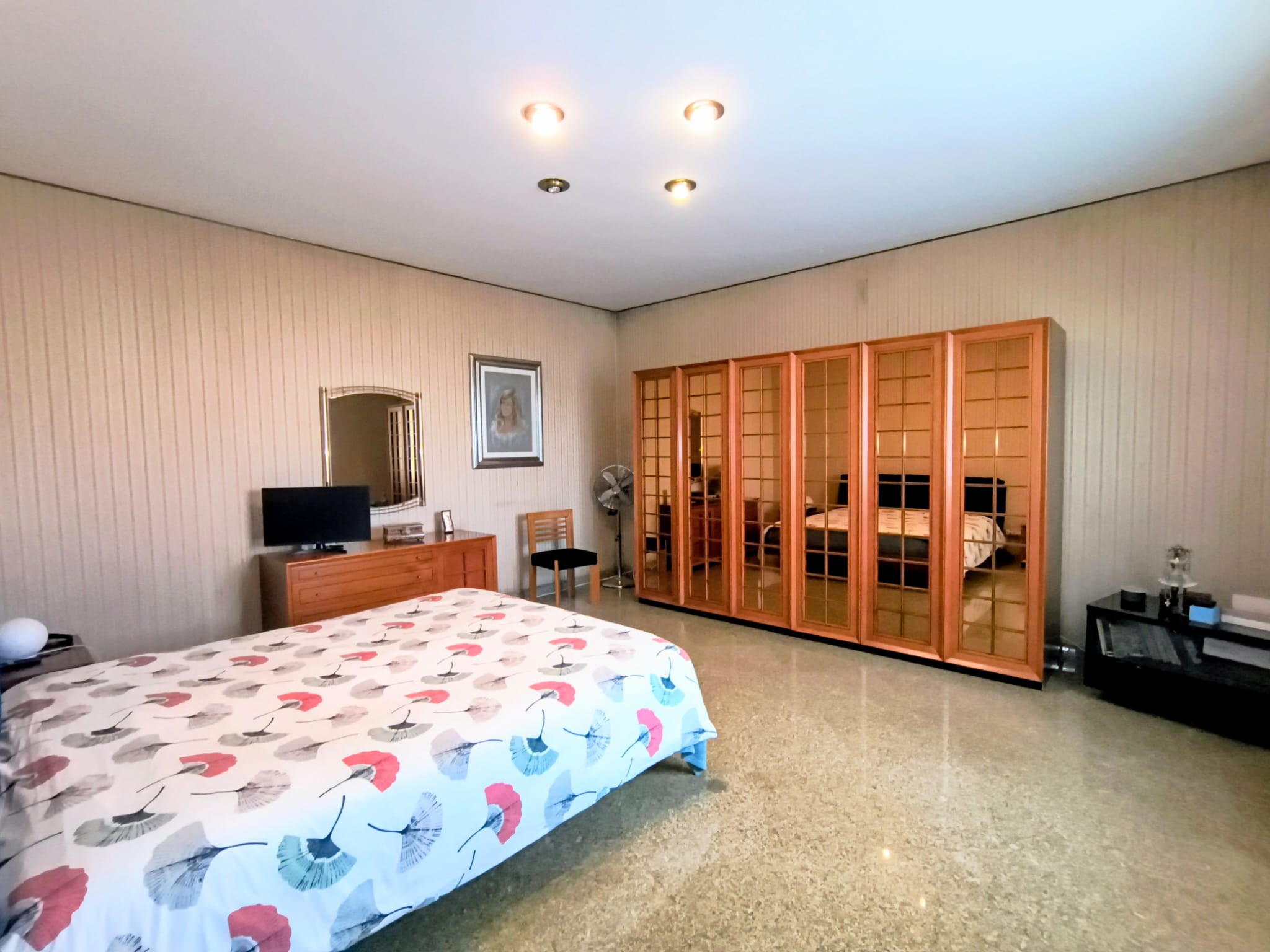 Ampia villa indipendente